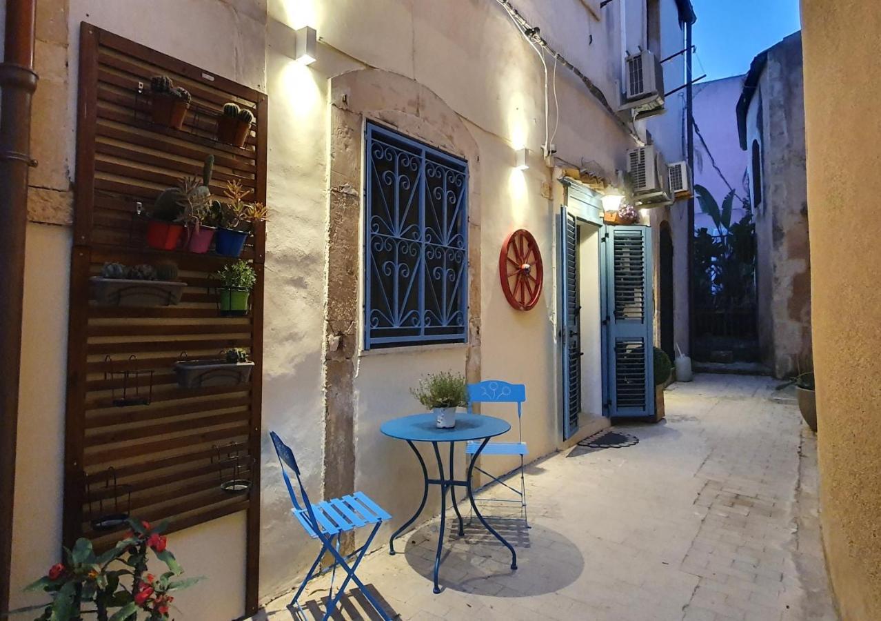 Ortigia Castel Maniace Apartamento Syracuse Exterior foto